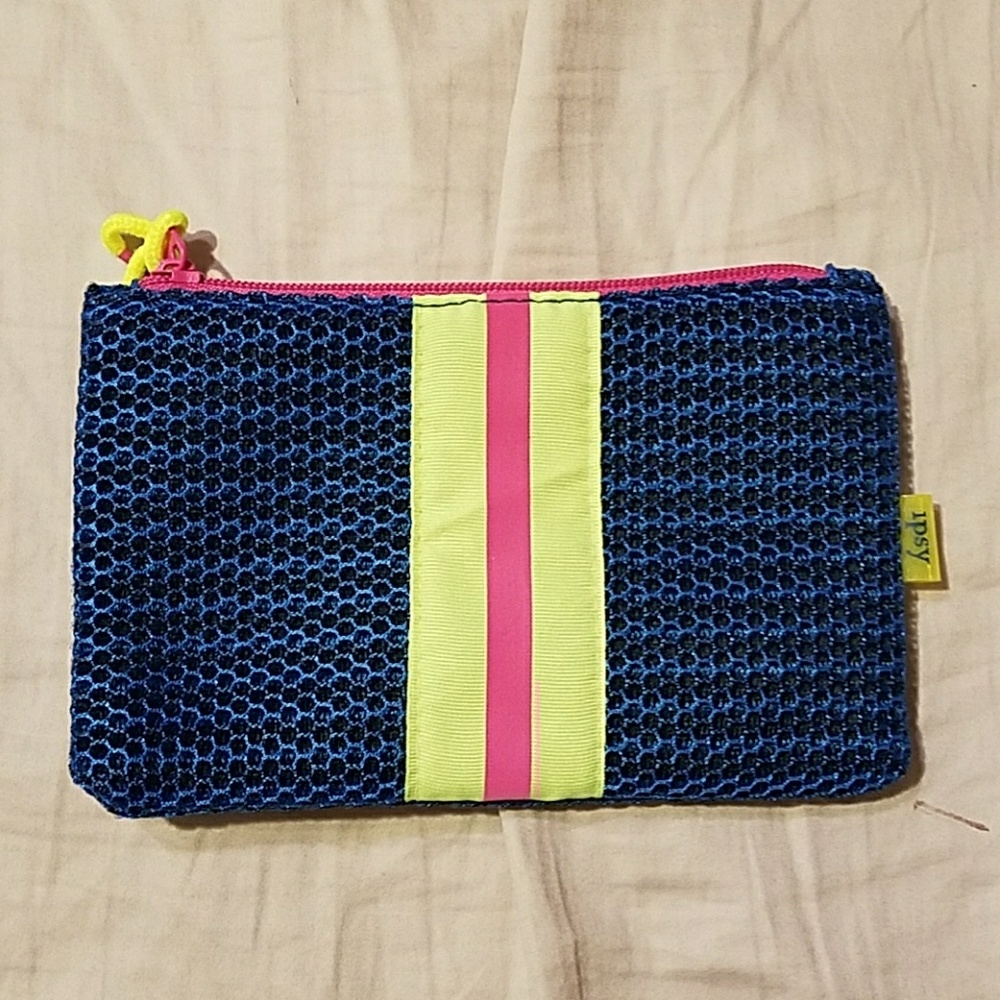 IPSY make up travel bag